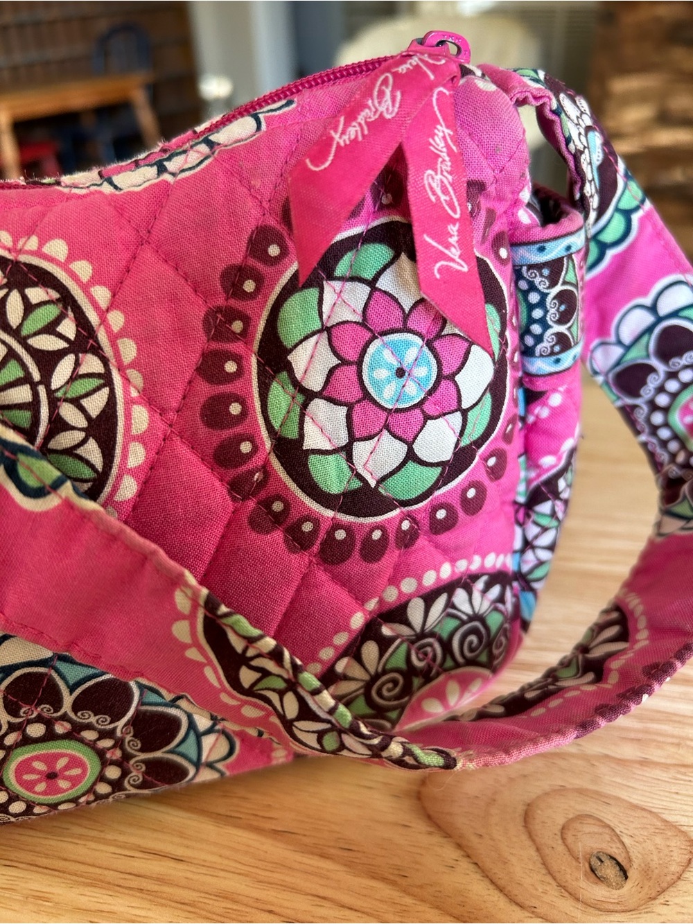 Vera Bradley retired Maggie handbag in the "Cupcakes Pink" pattern. Retired. - Picture 2 of 4